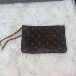 Louis vuttion designer style brown wristlet pouch